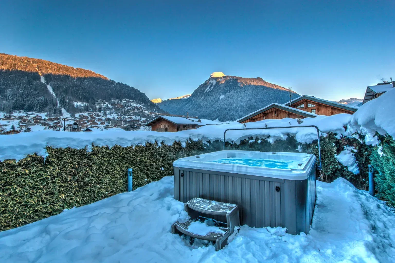 Elevation-Alps-Chalet-V-Hot-Tub-Snow-1536x1024.webp