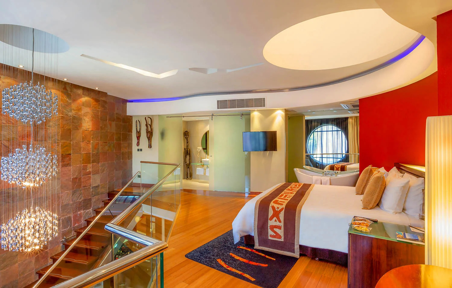 ROOM300-6830 ws.jpg