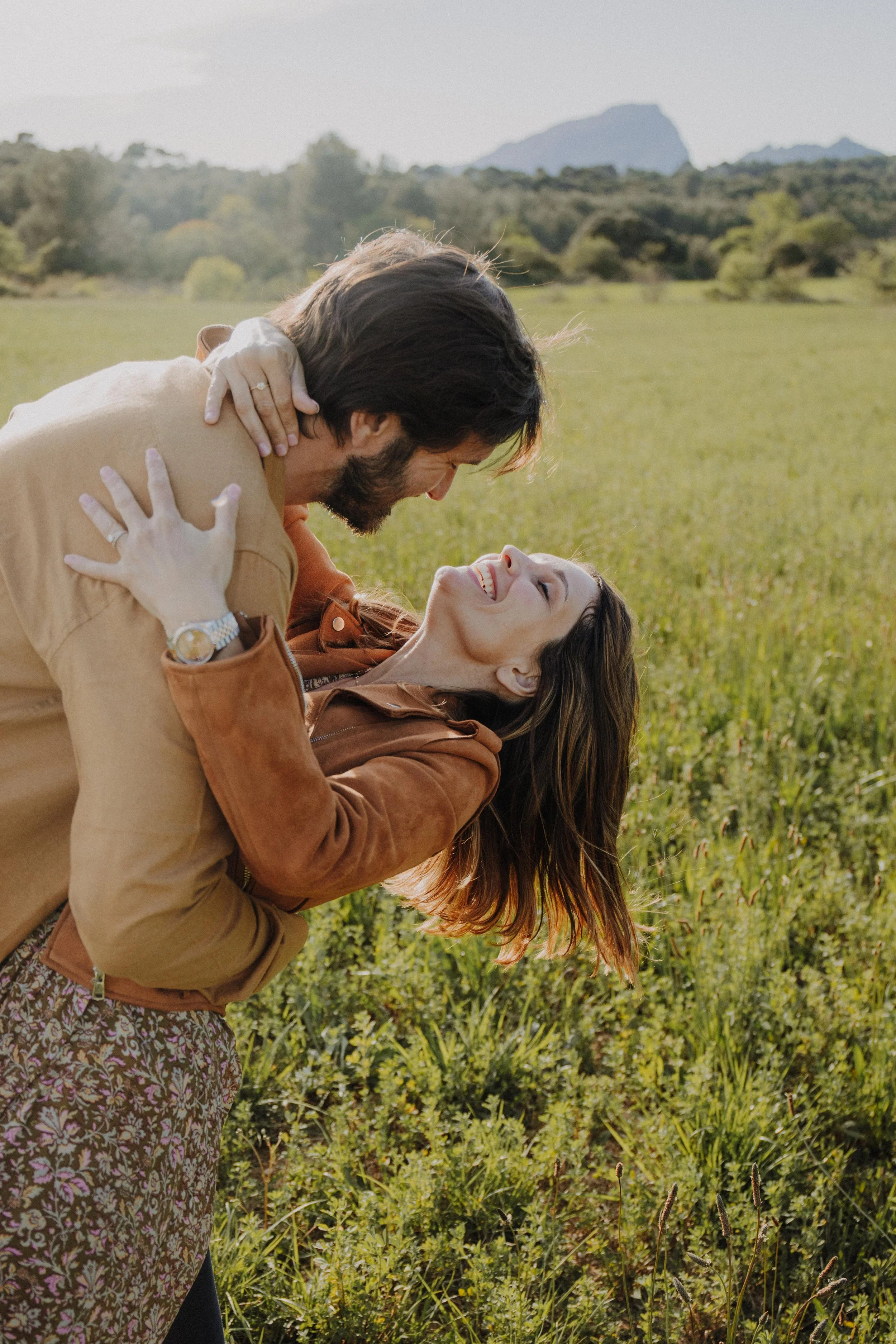 Séance engagement - @bellin.megane _ Charlène Pélut Photographes-14.jpg