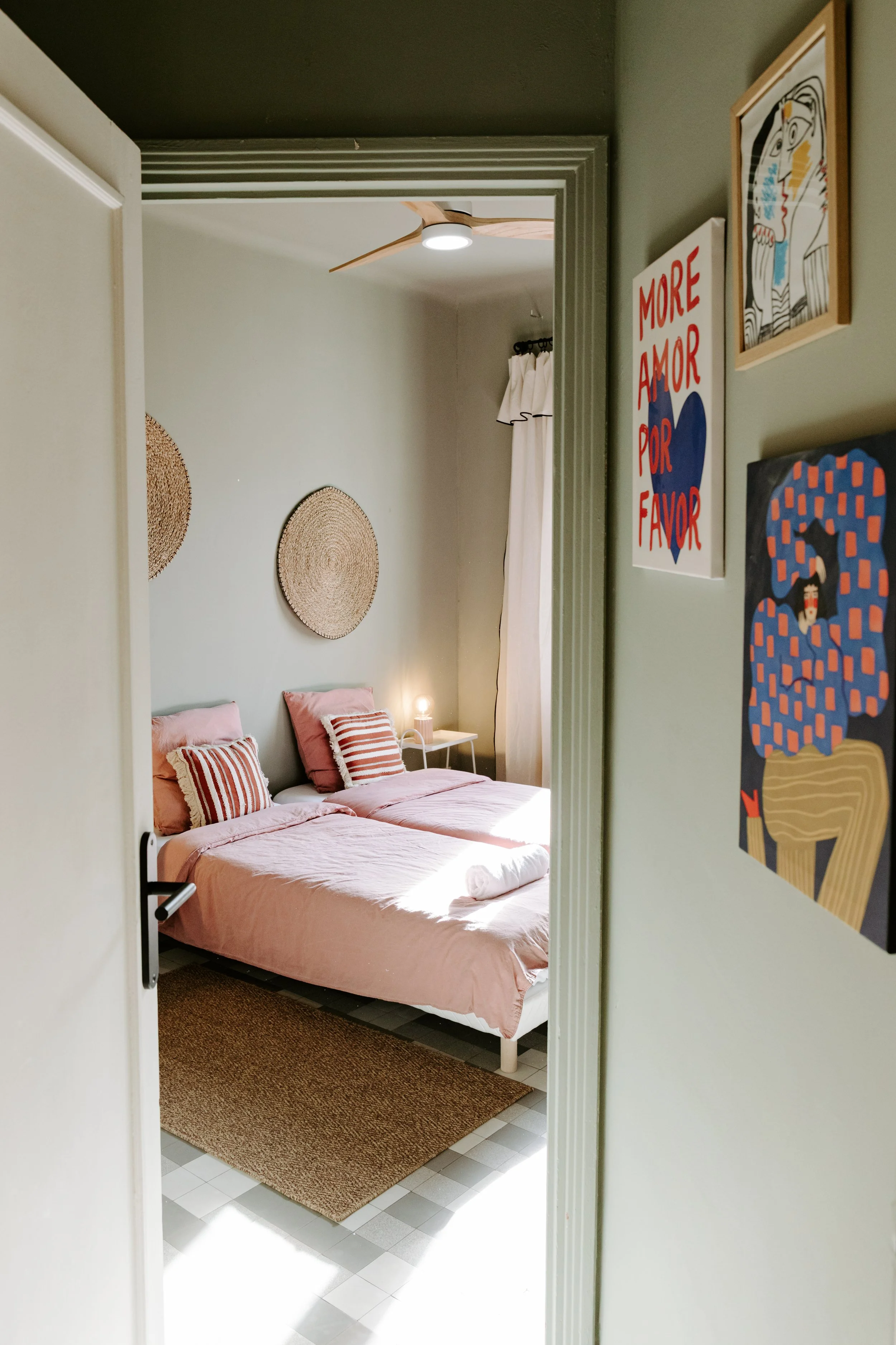 Appartement AIRBNB - @bellin.megane | Team Charlène Pélut Photographes-7.jpg