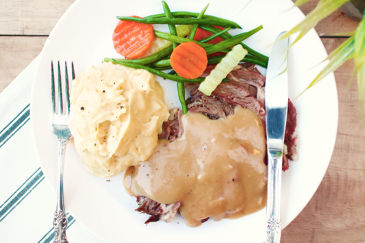 momandtinas-roast-beef.jpg