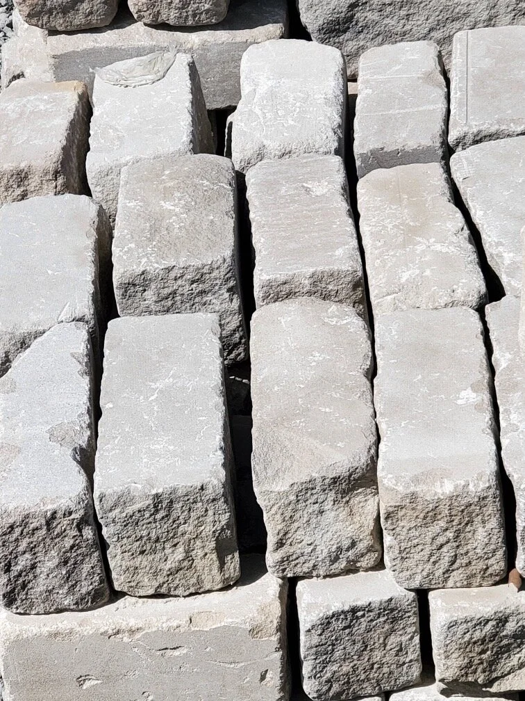 Tumbled Limestone Edgers