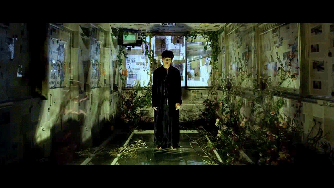 bts-tae-singularity-2.gif
