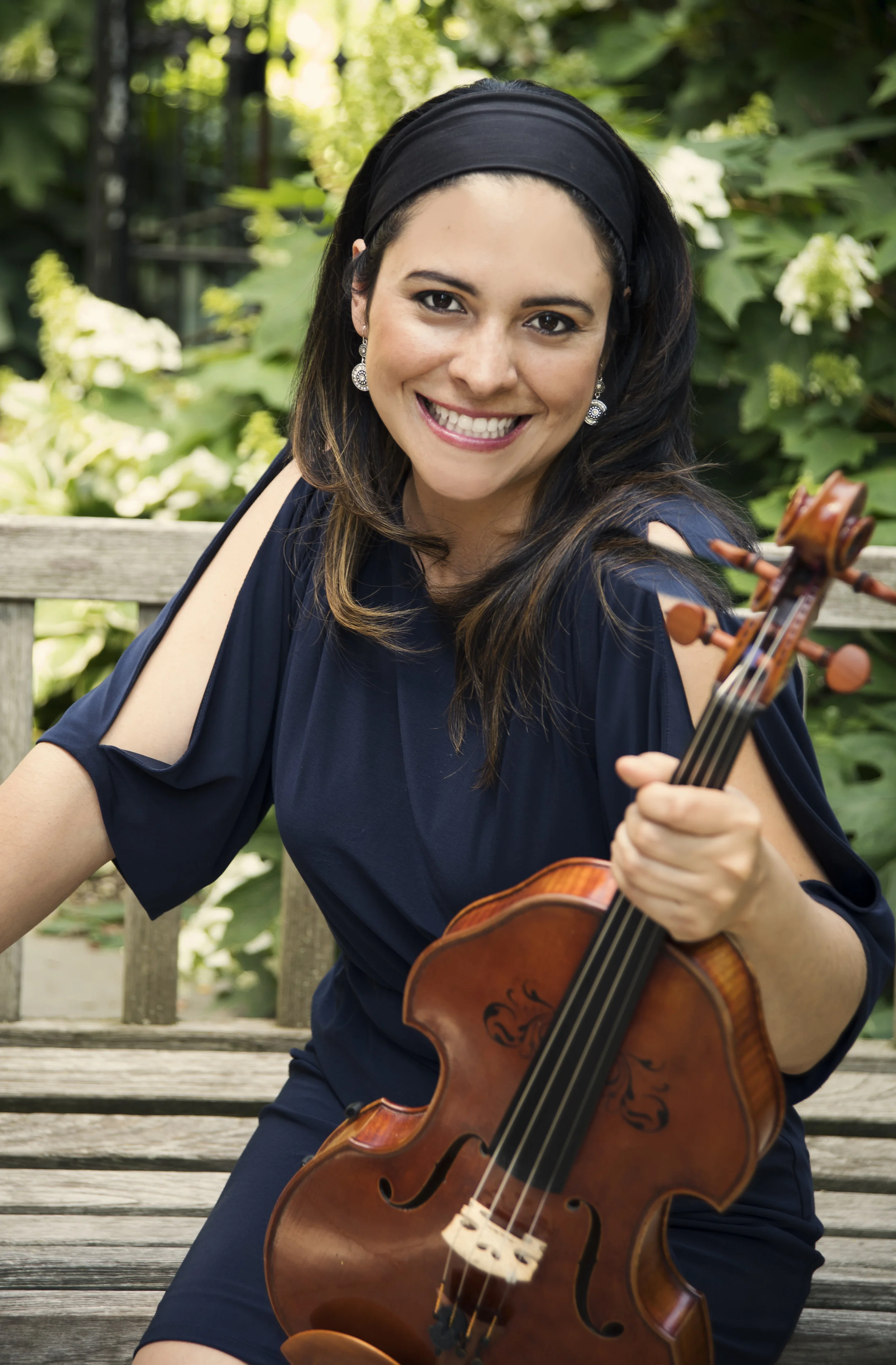 Adriana Linares.php.jpg
