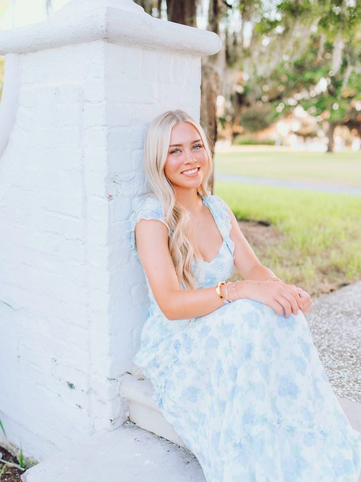 HAPPY #NEWMEMBERMONDAY 🤍🤍
Meet 10 of our new alphas&mdash;AC &rsquo;25 you&rsquo;re so loved!!!!