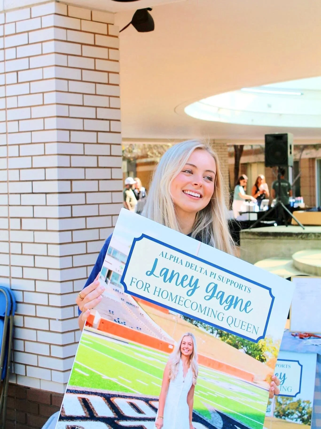 MID-WEEK CHECK IN!!!!🌊🌊🌊

We&rsquo;ve had so much fun tabling this week &amp; supporting Laney and Rob! We&rsquo;re so excited for the rest of this week and thank you to all who&rsquo;ve shown our candidates so much love❤️
#LANEYFORQUEEN #ADPIGSU