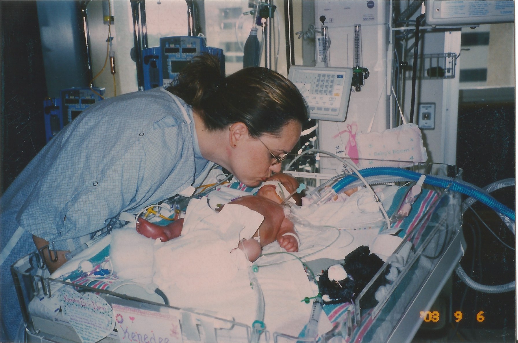 The very first time Michelle was able to see her daughter, Kenedee.