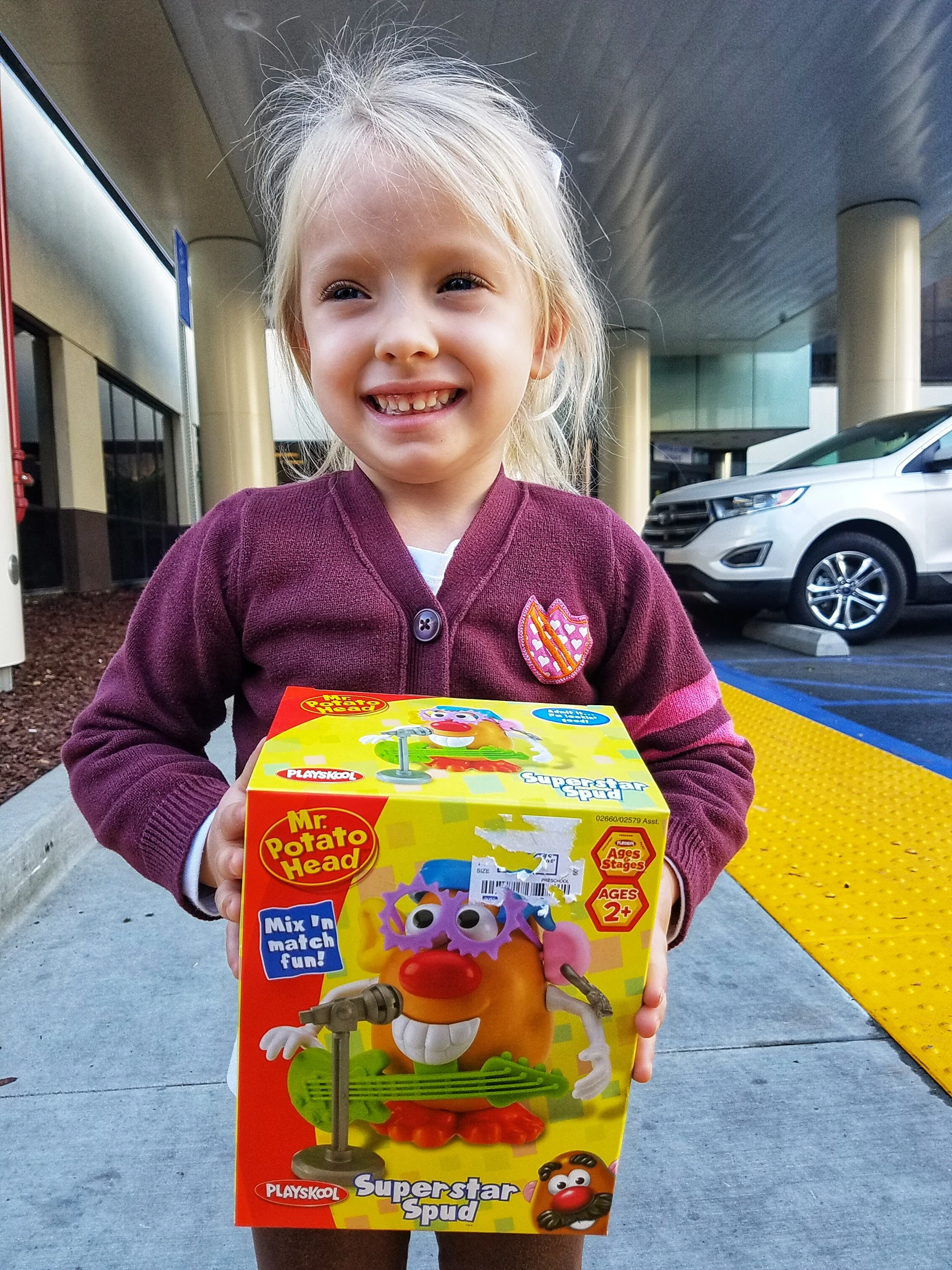 Giving Back: How to Teach Young Kids to Give Back