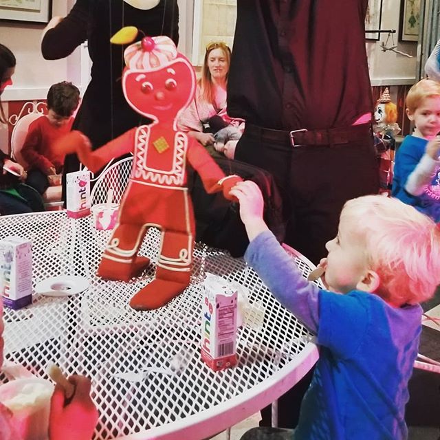 Special moments with @bobbakermarionettes 
We always enjoy their shows and their new location has the same original charm.
-
-
-
-
#mamabear #childhoodmoments #fieldtrip #preschool #boy #simplepleasures #childhood #childhoodmemories #littleboy #twoye