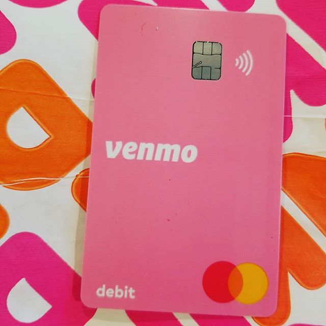 Just used my new @venmo card this weekend. It takes just a few minutes to apply for the card in the APP &amp; it offers cash back on select merchants 👍
-
-
Plus, it's super easy to keep track of your spending and funds because it gives you real-time