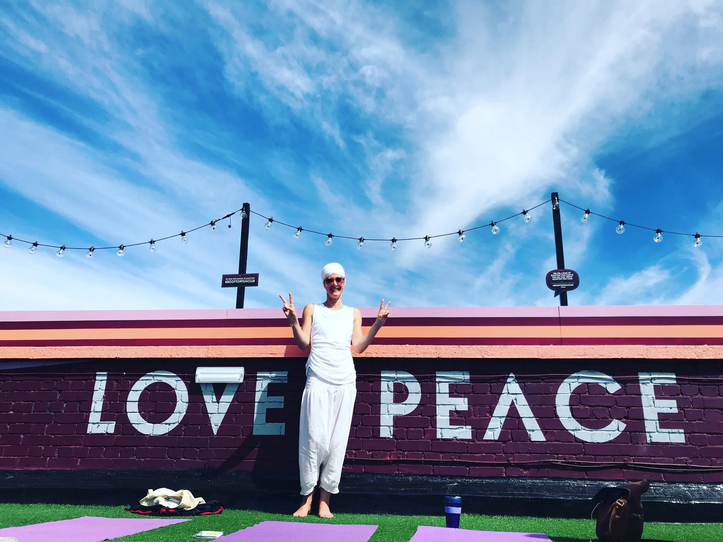Kiranjot is a Kundalini yoga teacher and meditation teacher as well as a dedicated life-long student of Astrology!