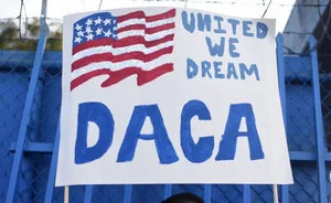 연방지법 "90일 후부터 DACA 신규 신청도 접수하라”갱신 접수 허용에 이은 신규 신청 재개 명령