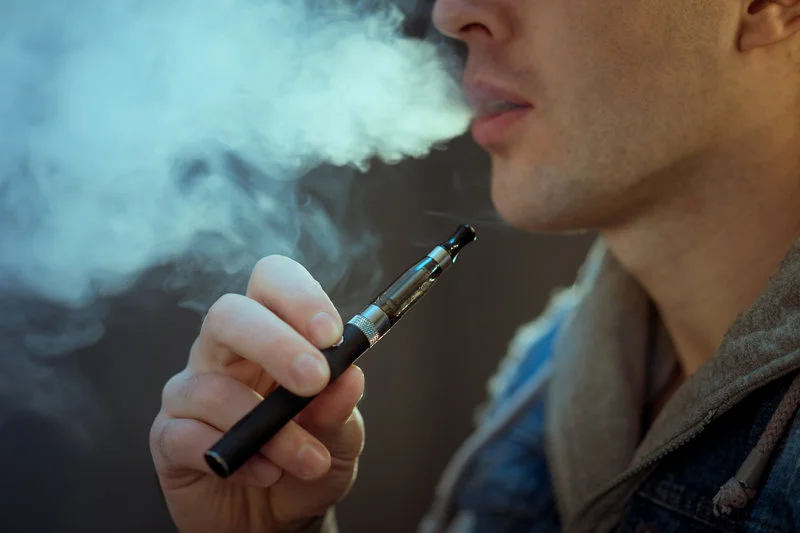 vaping.jpg