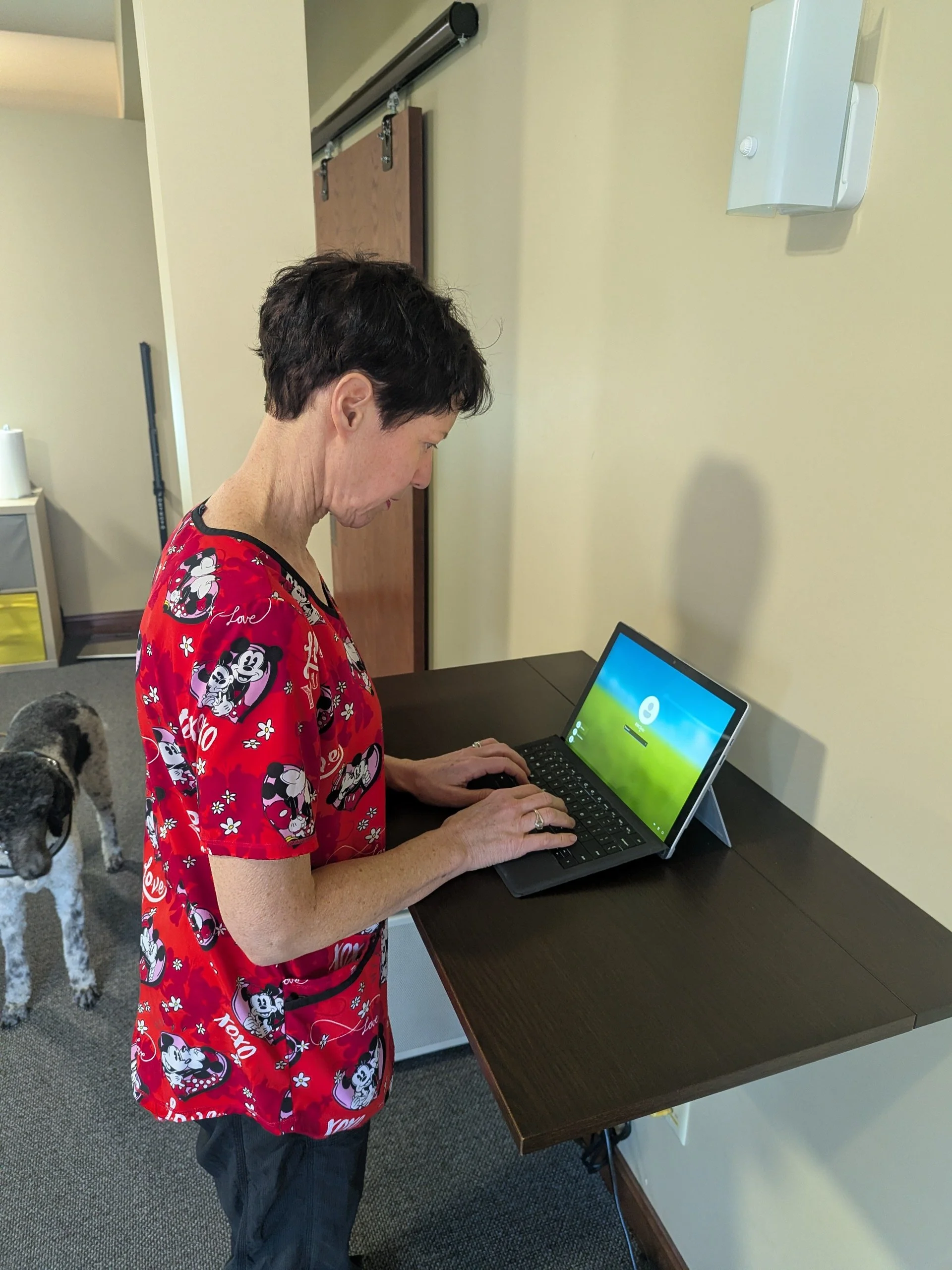 BLUETOOTH KEYBOARD FOR LESS NECK PAIN WHEN USING LAPTOP