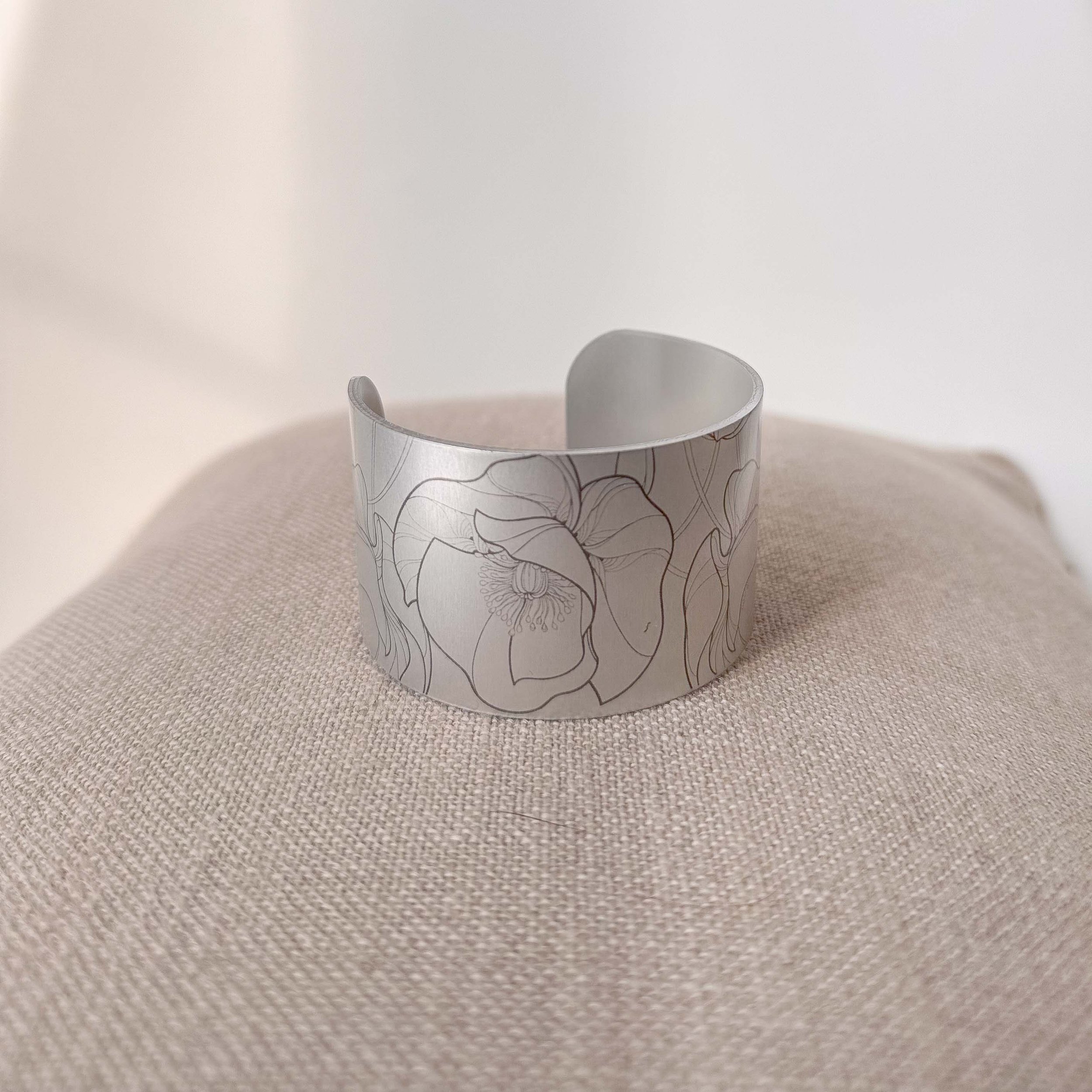 tkmarsh-cuffs-2-16.jpg