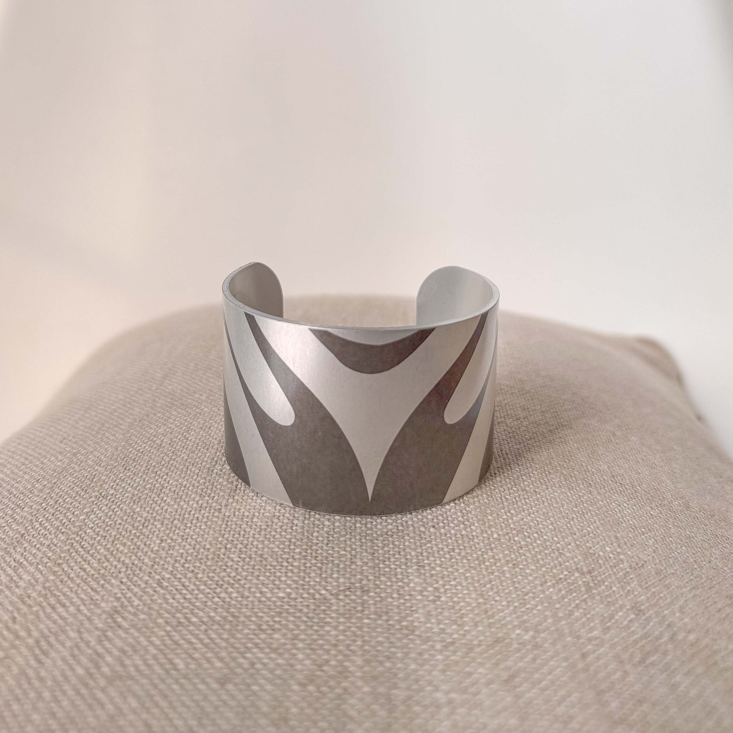 tkmarsh-cuffs-1169.jpg