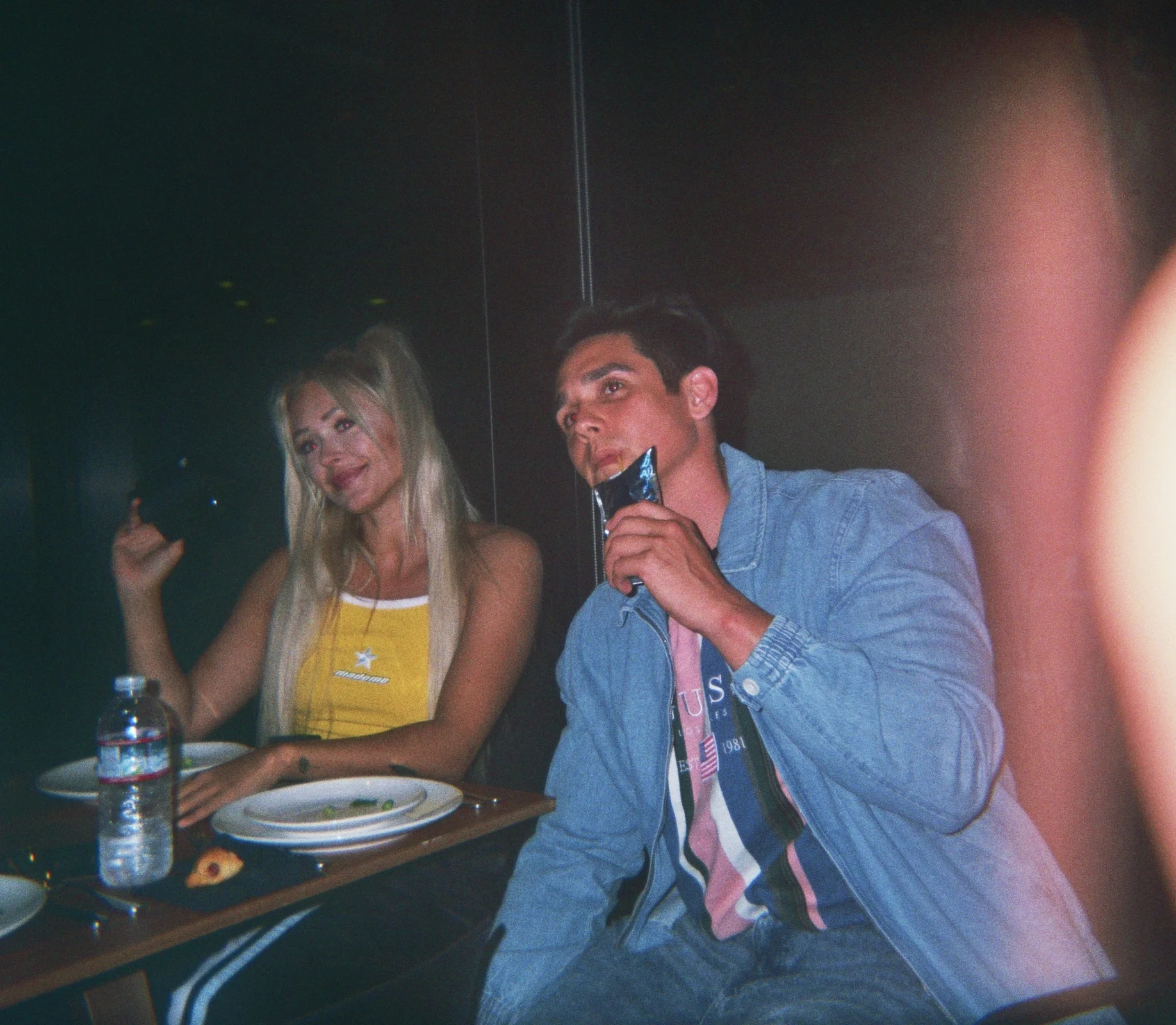 _19_00267.jpg