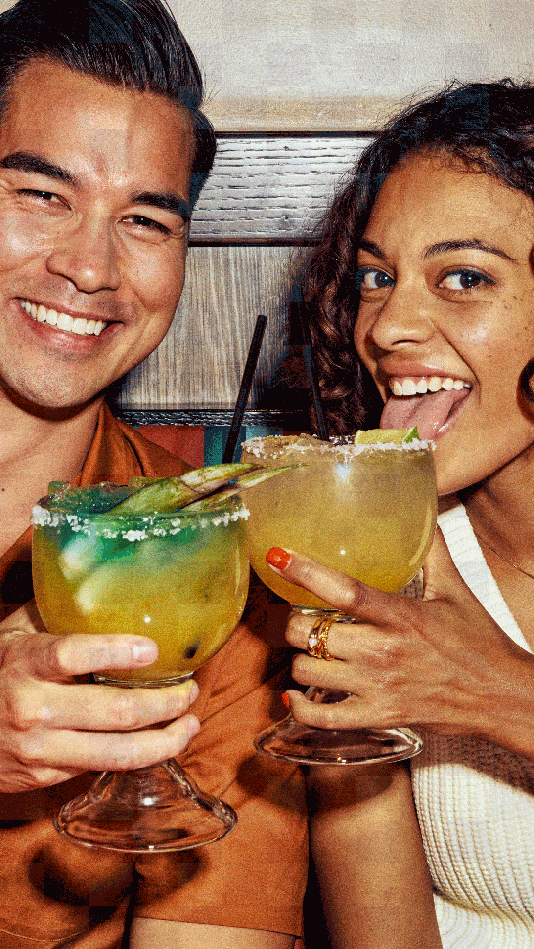 3 Fun_cocktails_9x16.gif