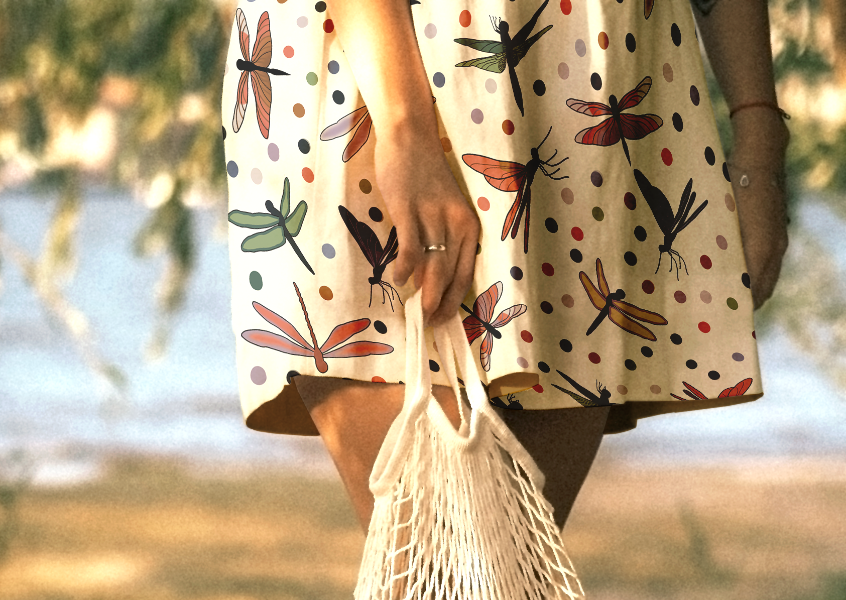 Skirt brighter closeup.png
