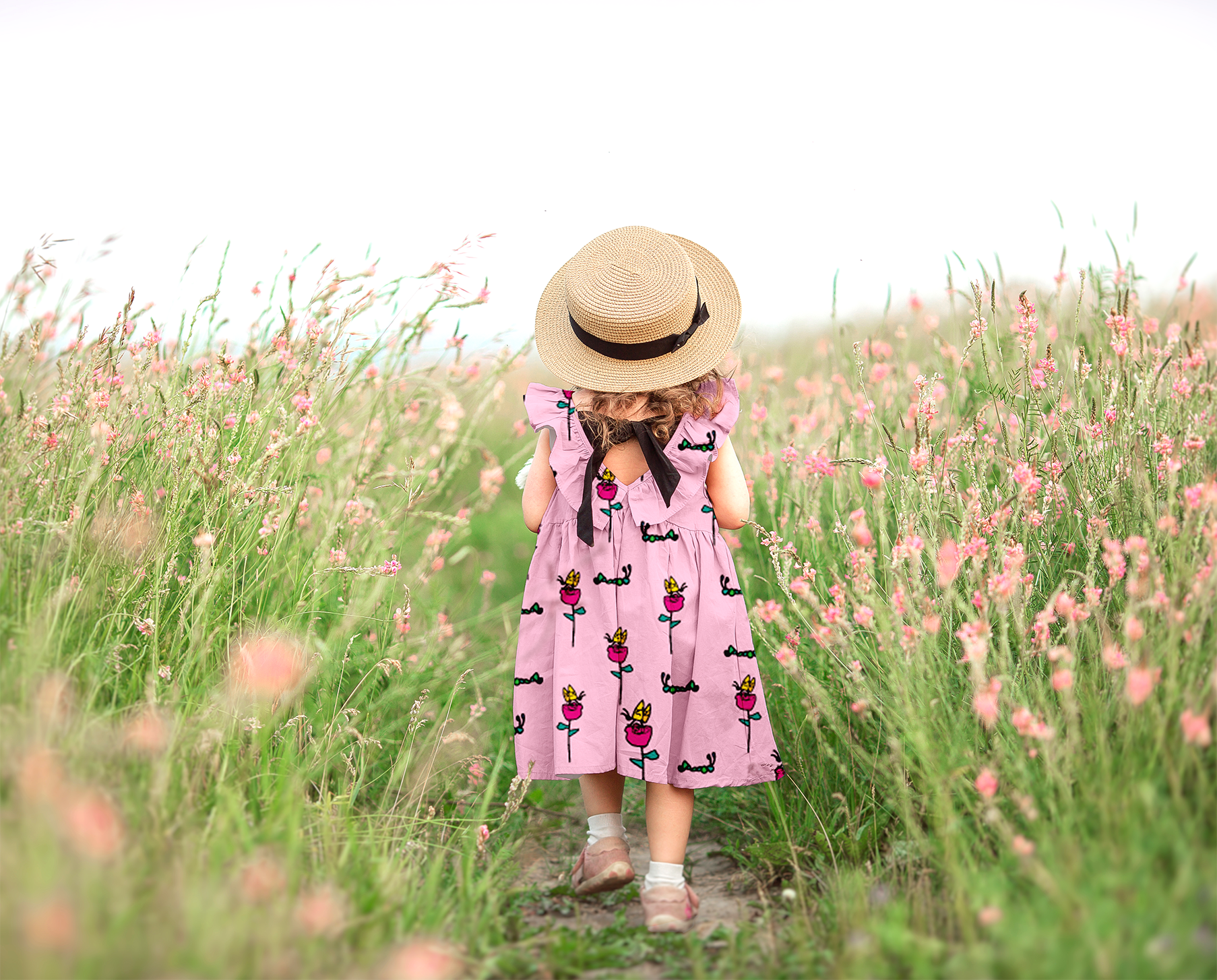 @pippaandi_GIRL_IN_FIELD 2 brighter smaller.png