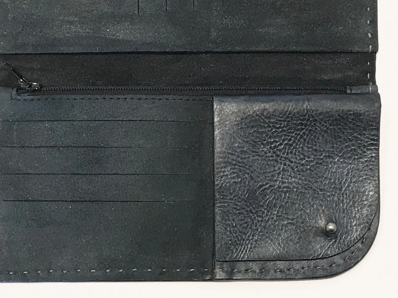 access_long_wallet_slvr_03.jpg