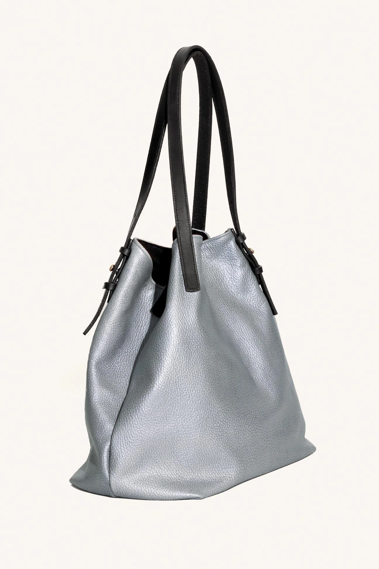tote_silver_blk_02.jpg