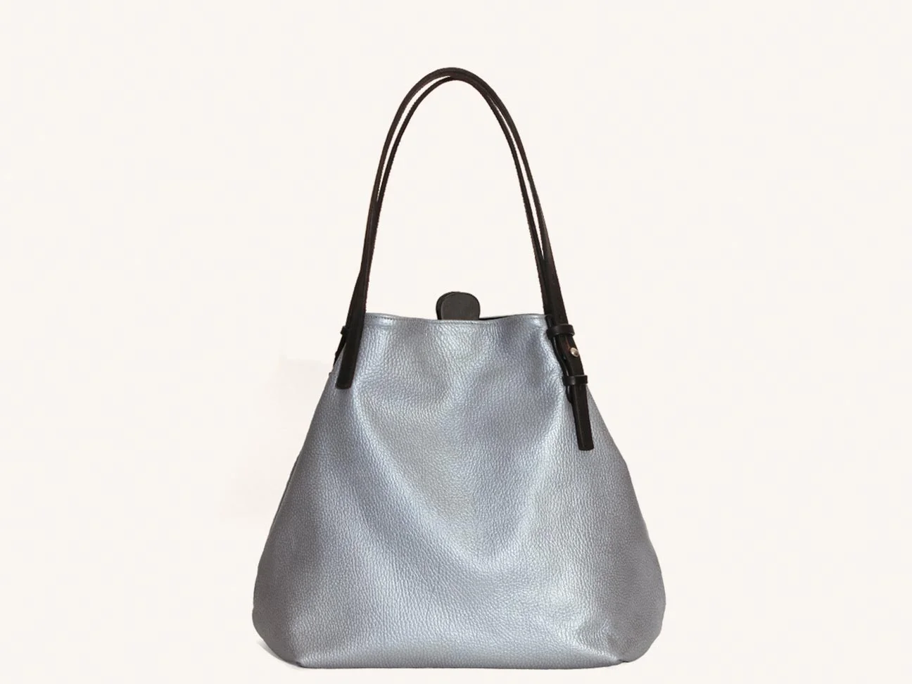 tote_silver_blk_01.jpg