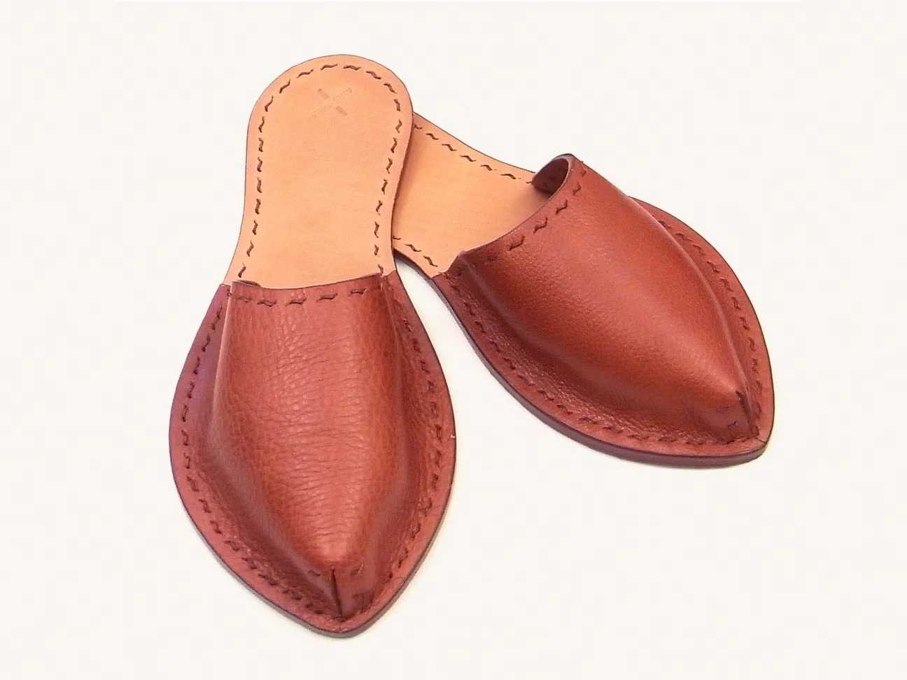 slippers_brulet_02.jpg