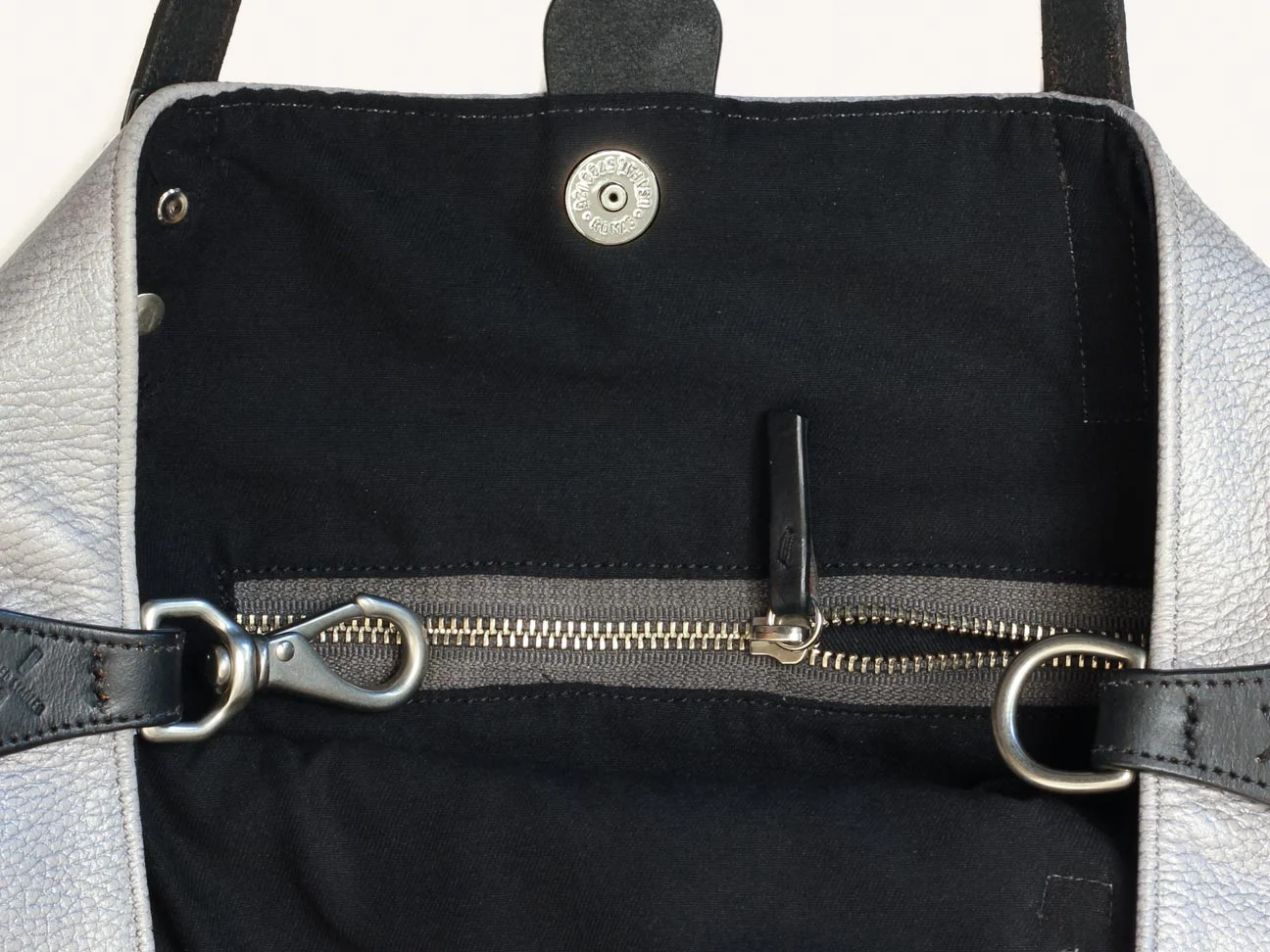 tote_sm_silver_grey_04.jpg