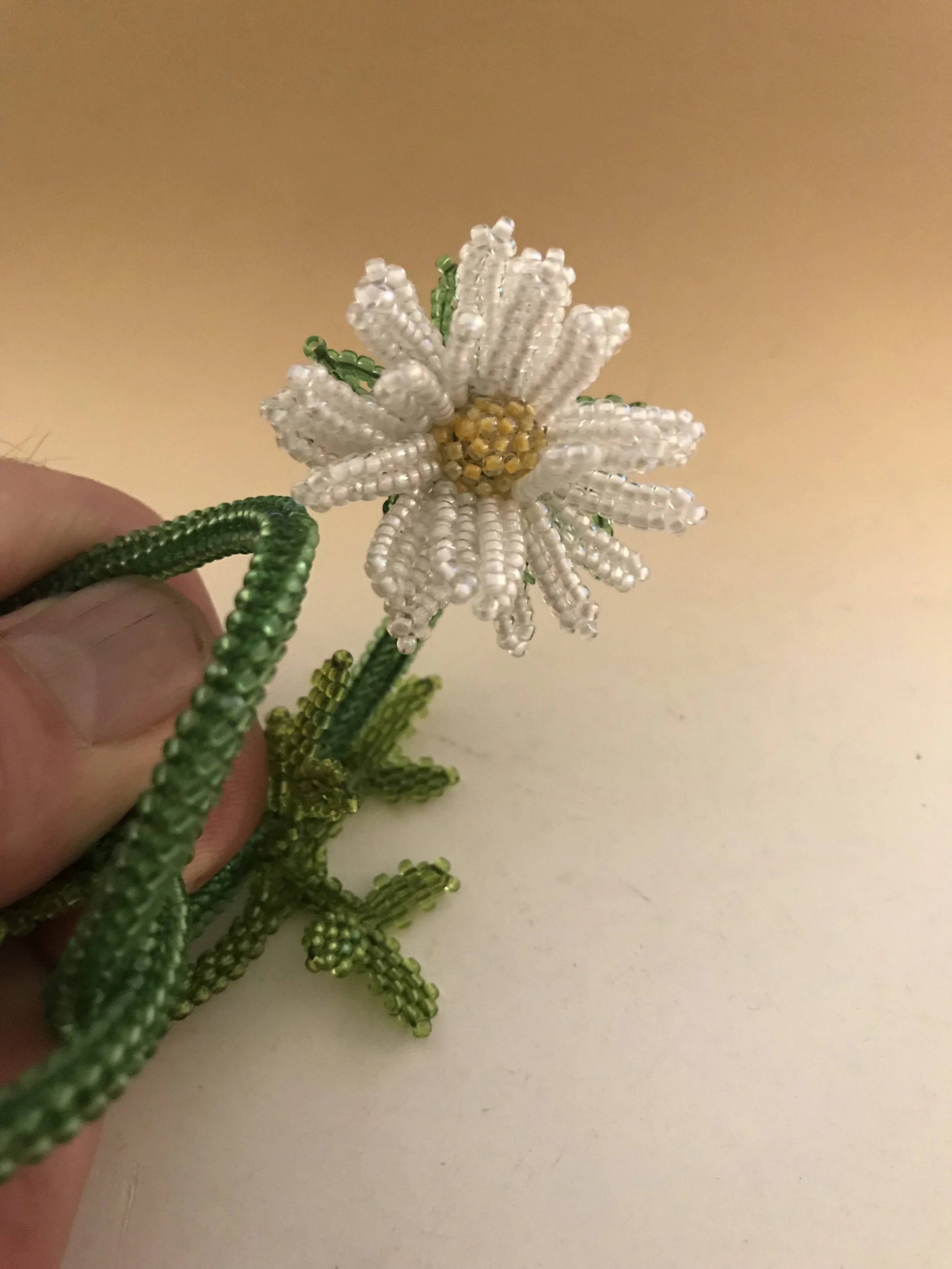 Spring Fling Flowers Bracelet: Daisy Kit