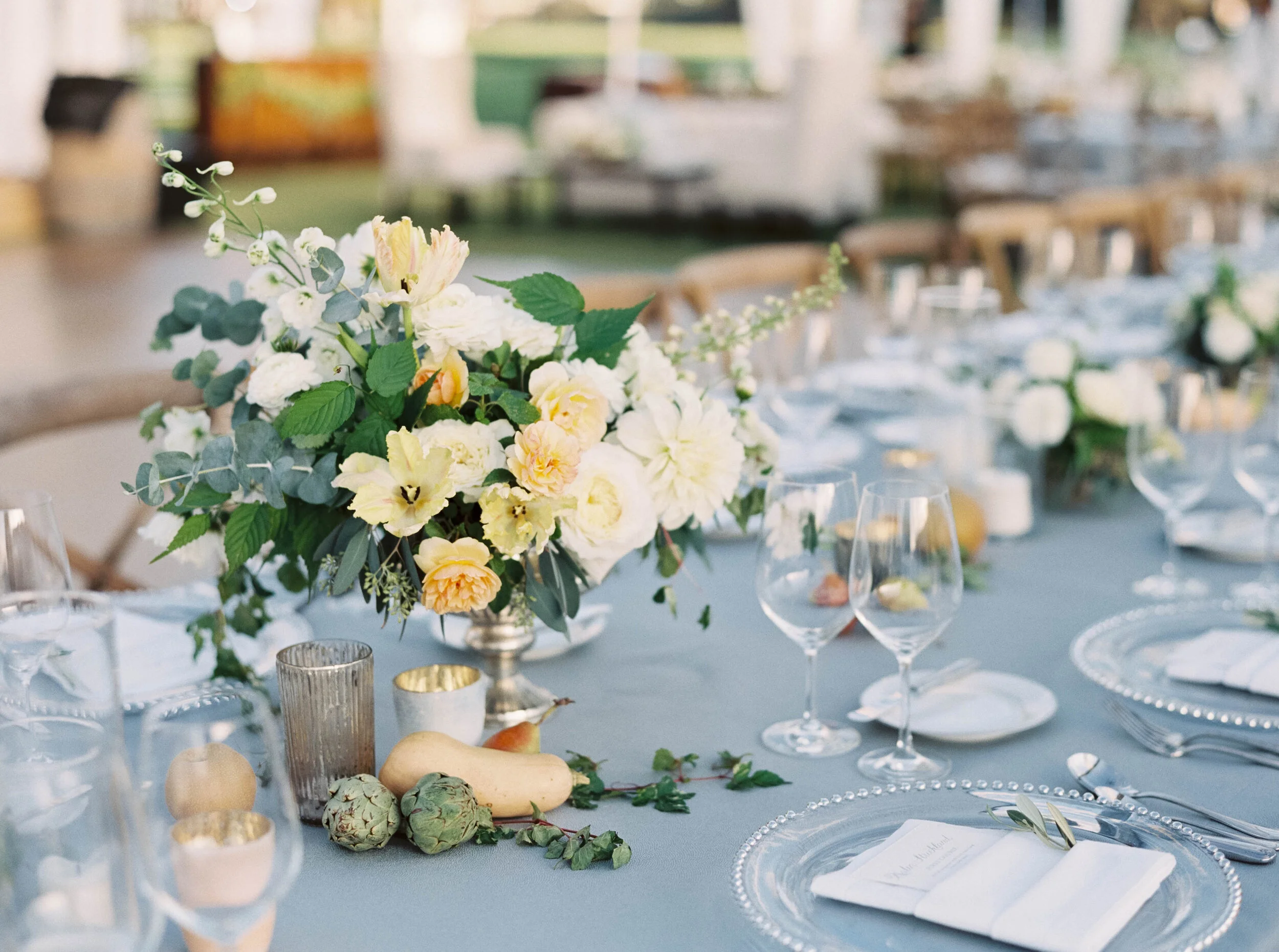  Image by Luna De Mare. https://lunademarephotography.com/portfolio 