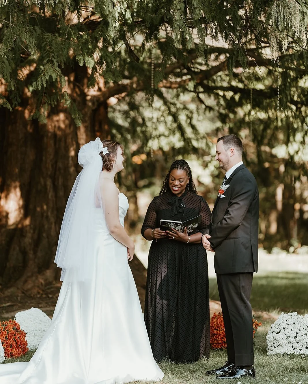 One is loved because one is loved. No reason is needed for loving ✨ 

M &amp; J 💍 10.18.24

Officiant: @minister_sharnise_sears 
Venue: @thebarnatwolfcreekohio 
📸 @sophiamarie_photog 
DJ: @byrequestmobiledjs 

#fallwedding #ohioweddings #barnweddin