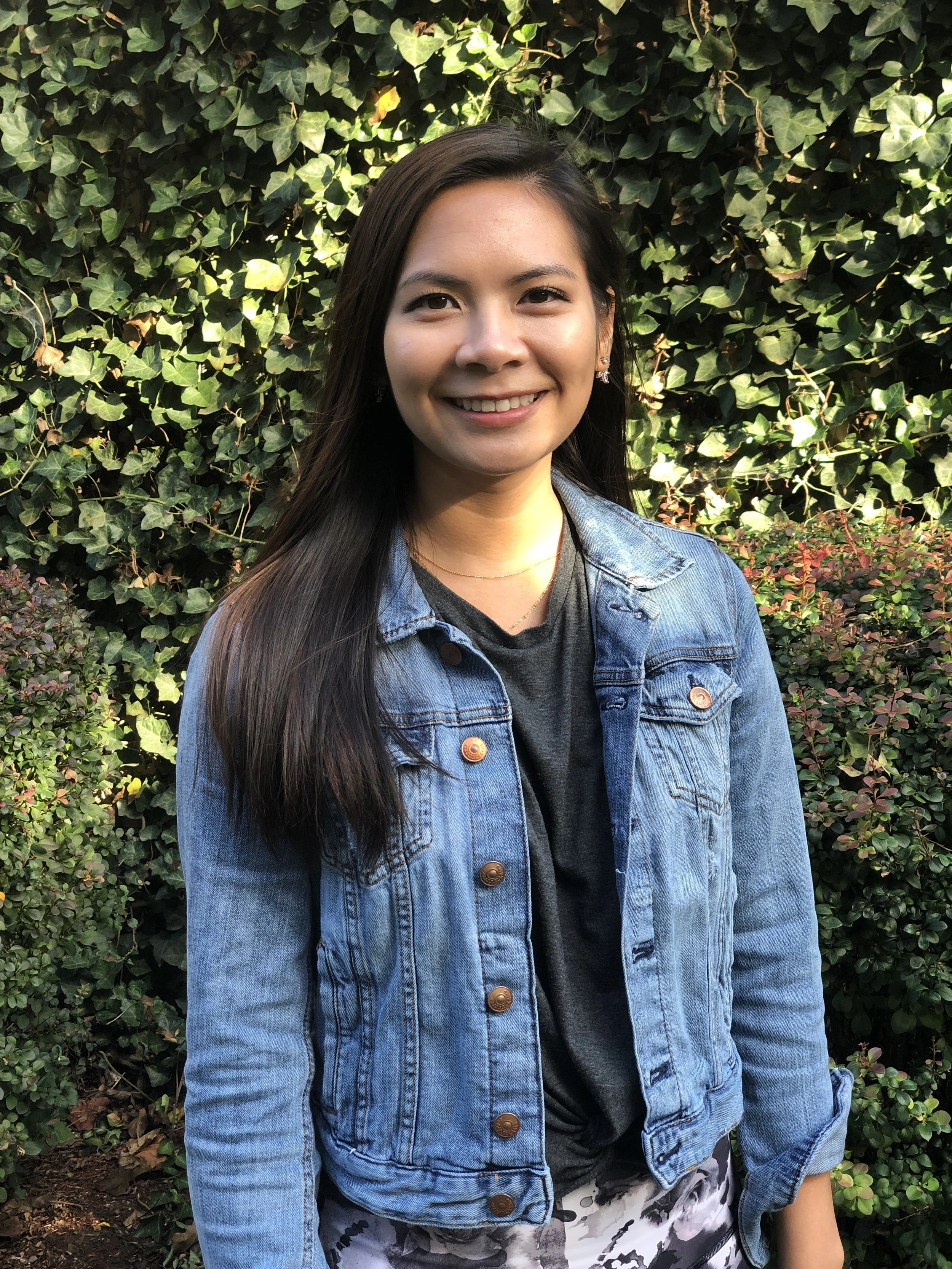 Alyssa_Tulabut_FINAL HEADSHOT.jpg
