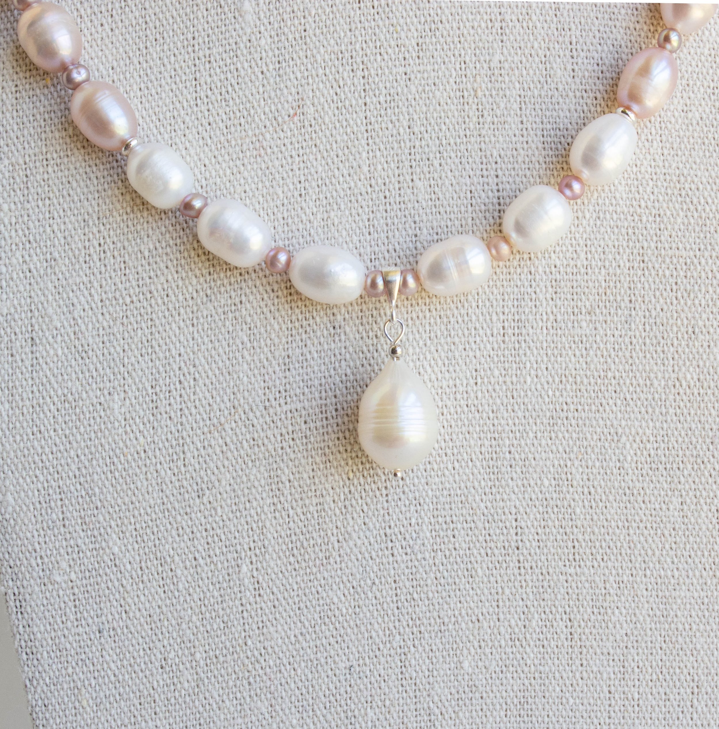 Pearl-Necklace-Earrings-Set-img2-Dec25-F-Craig-AUD175.jpg