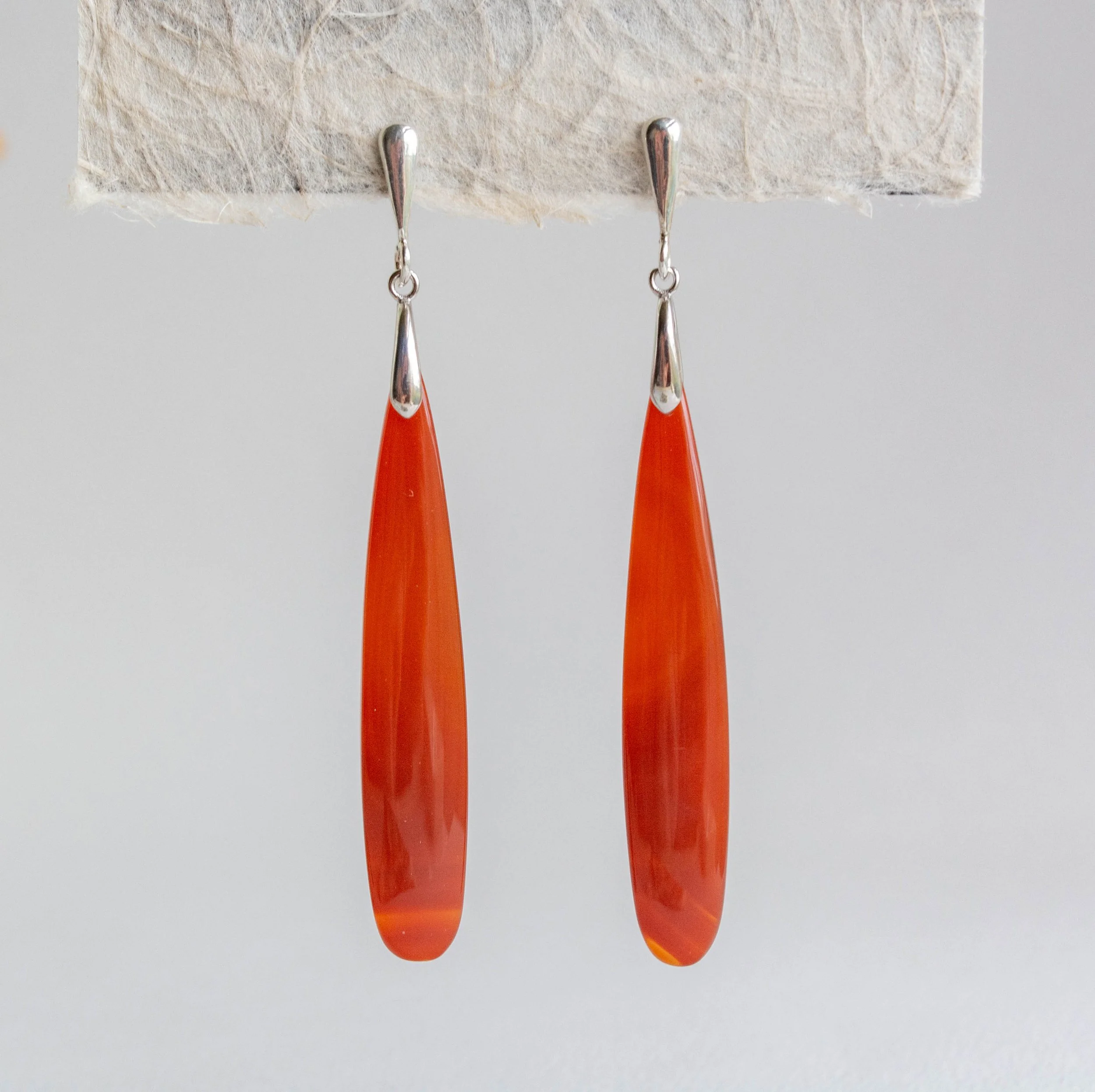 Agate-Red-Slim-Teardrops-1-img1-23-F-Craig-AUD75.jpg