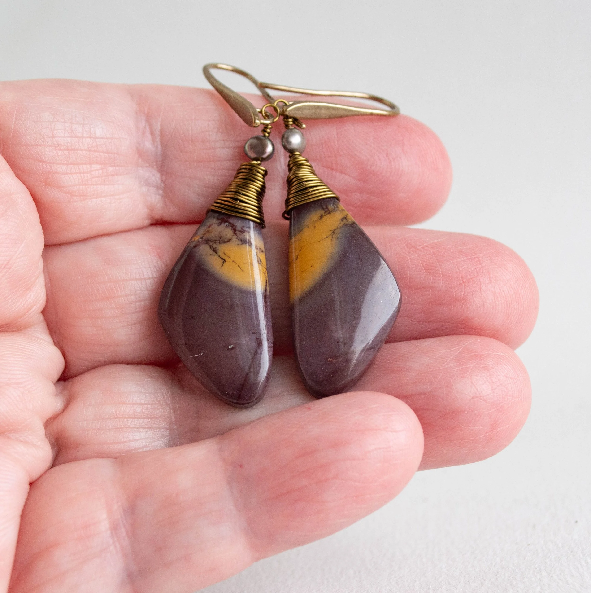 Mookaite-Jasper-Wire-Wraps-1-May25-img3-F-Craig-AUD88.jpg