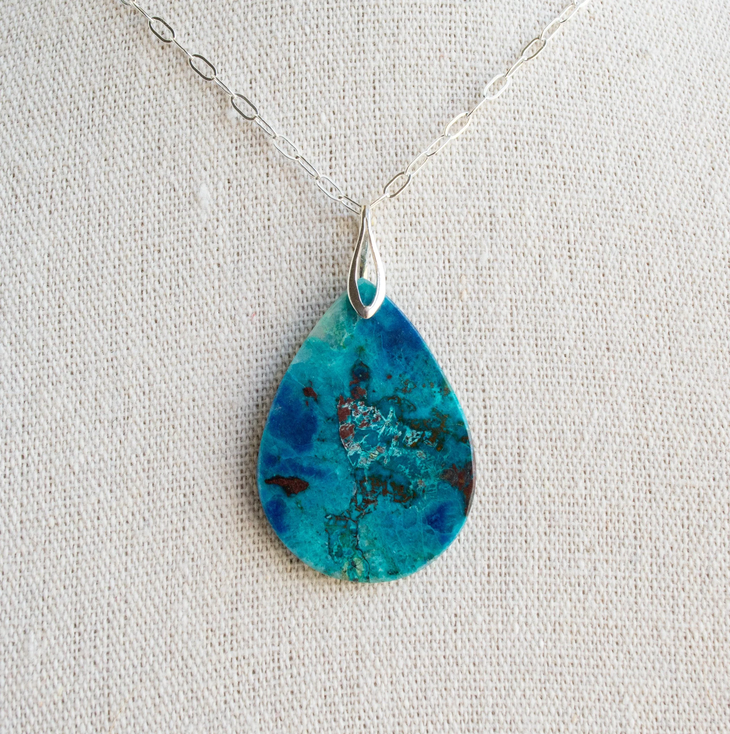 Chrysocolla-Pendant-Nov25-img2-F-Craig-AUD110.jpg