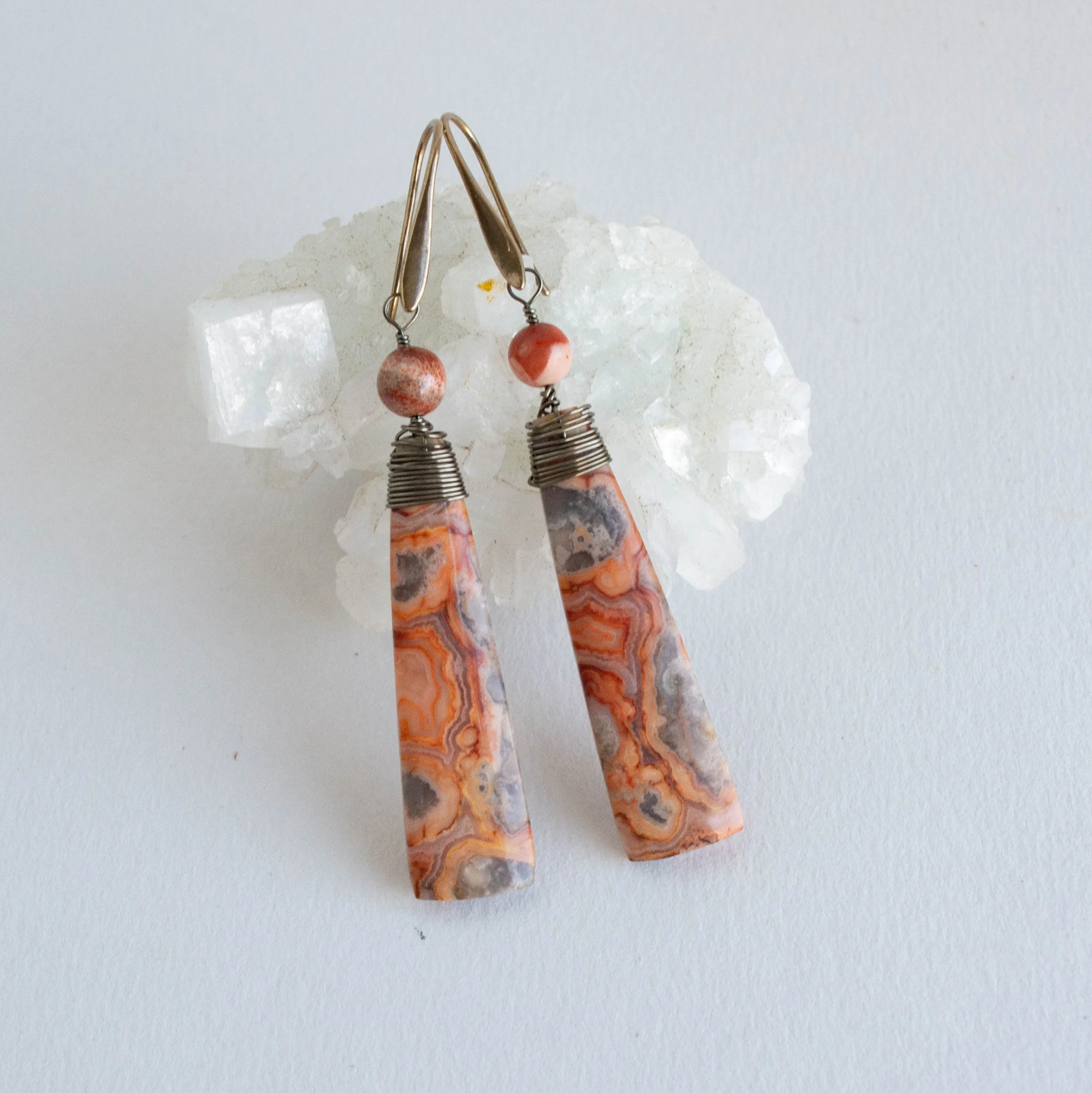 Lace-Agate-Wire-Wrap-2-Apr25-img2-F-Craig-AUD95.jpg