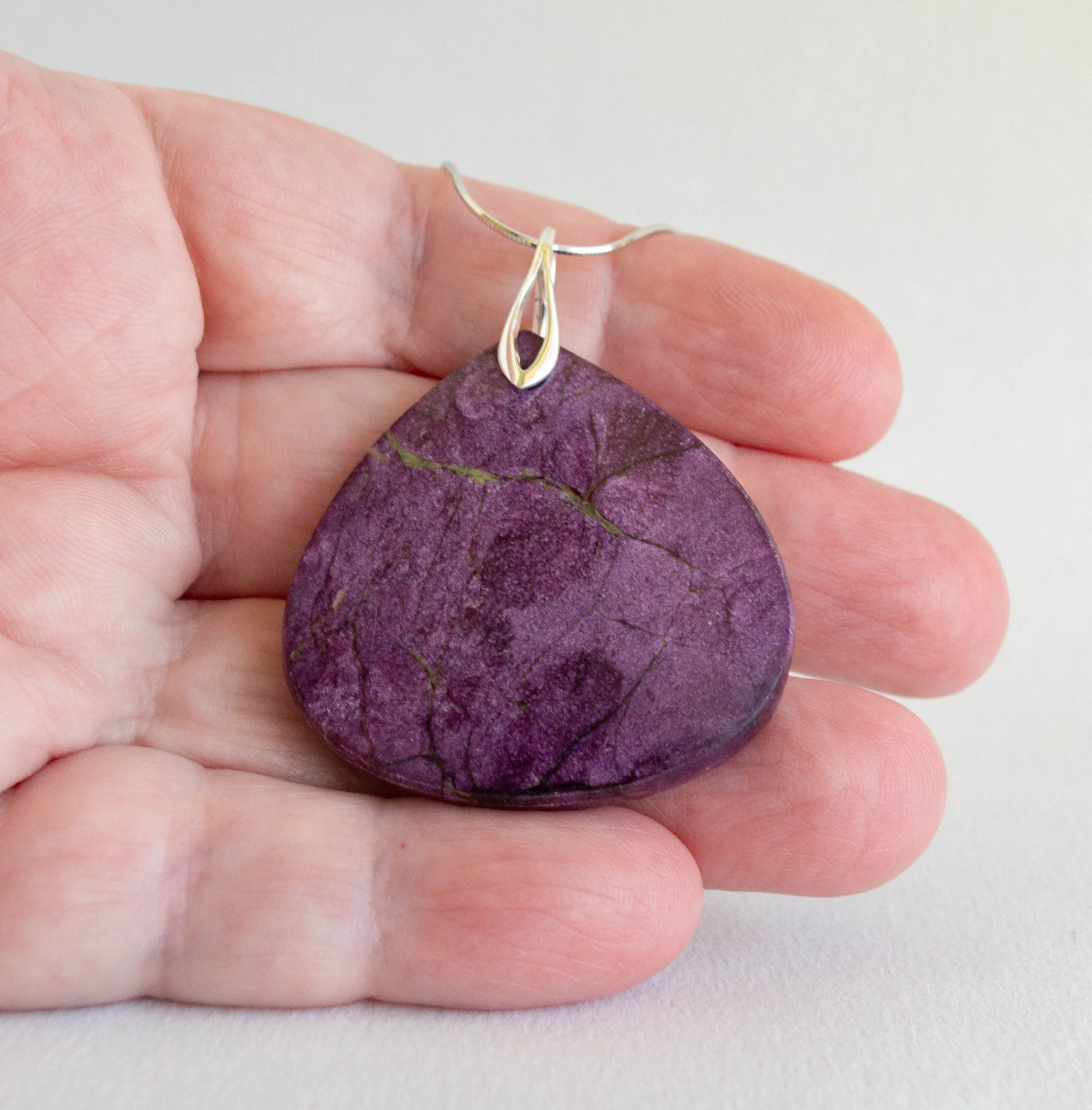 Stichtite-Pendant--Earrings-Set-Jan25-img3-F-Craig-AUD165.jpg