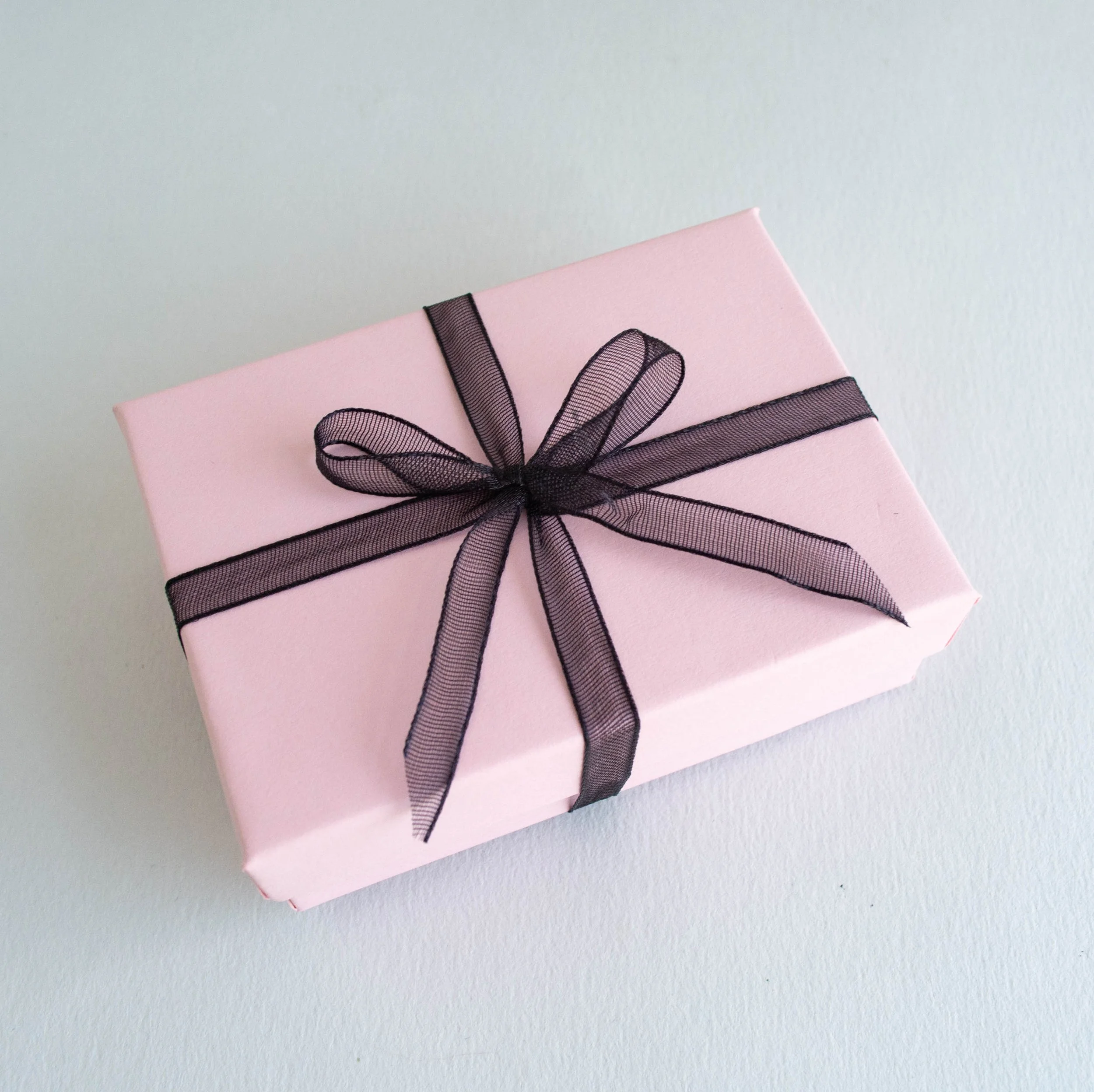 AAA-Earrings-Box-Pink.jpg