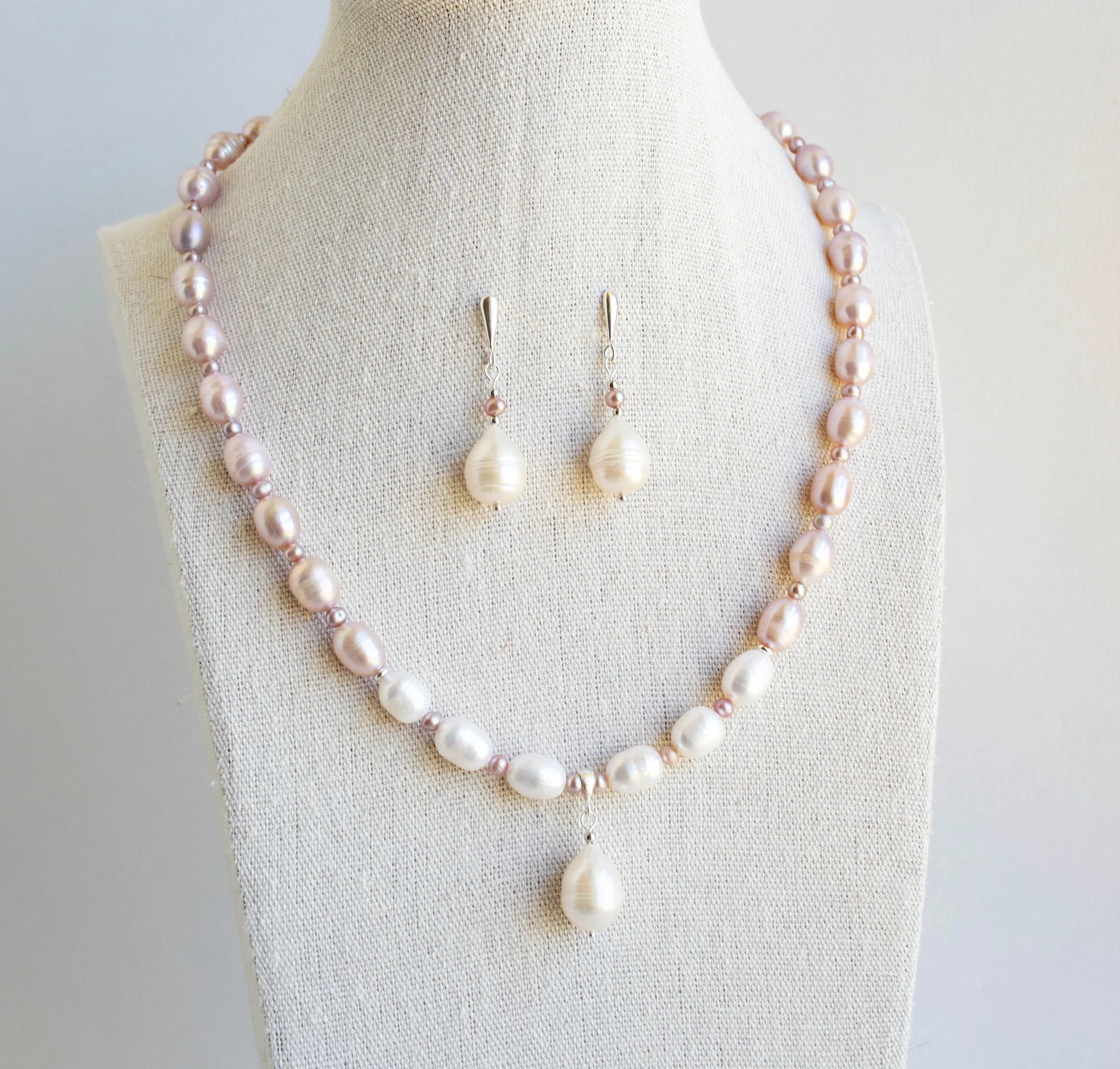Pearl-Necklace-Earrings-Set-Dec25-img1-F-Craig-AUD175.jpg