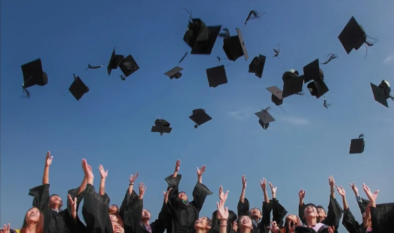 accomplishment-ceremony-college-267885(1).jpg
