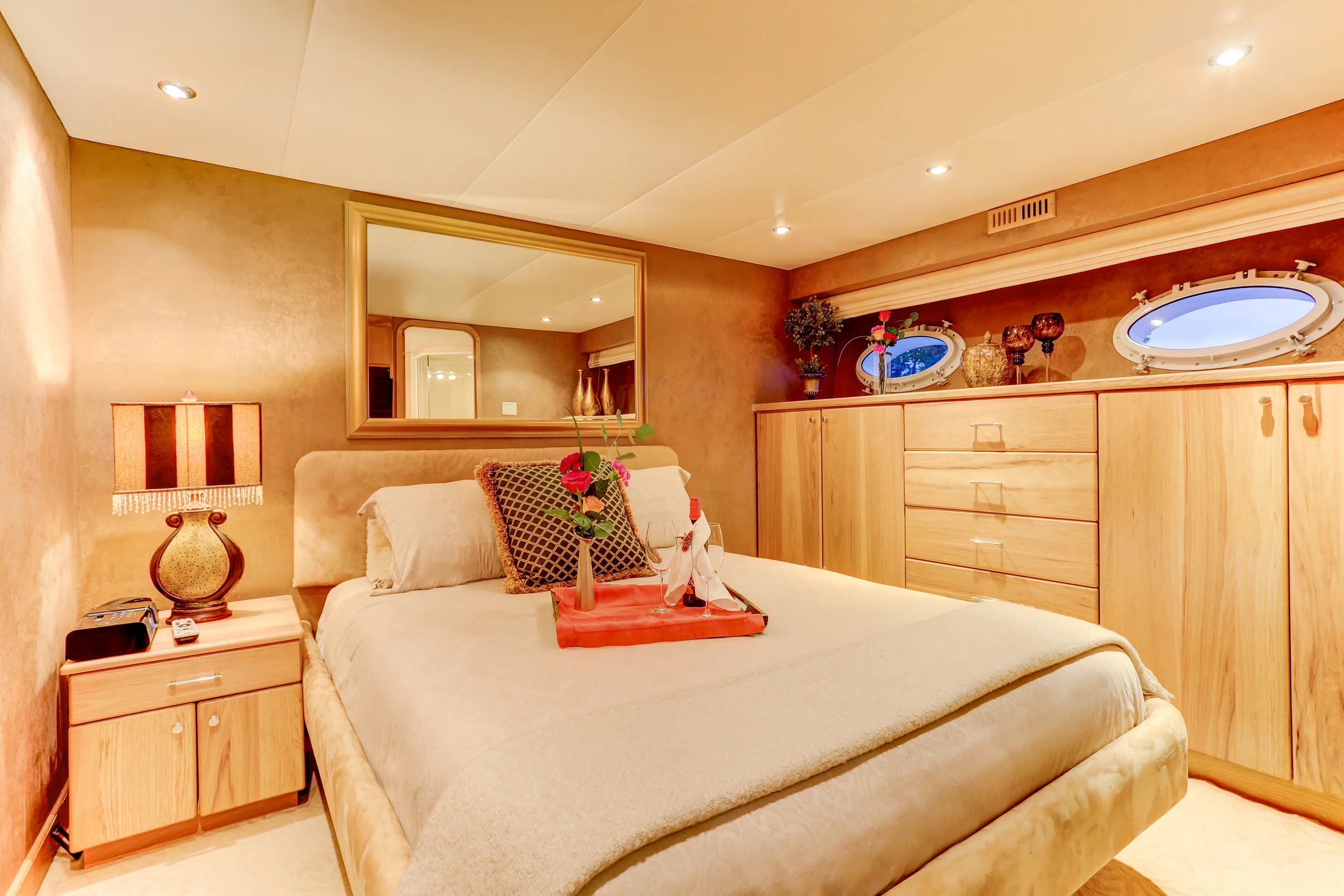 47 sunset suite.jpg