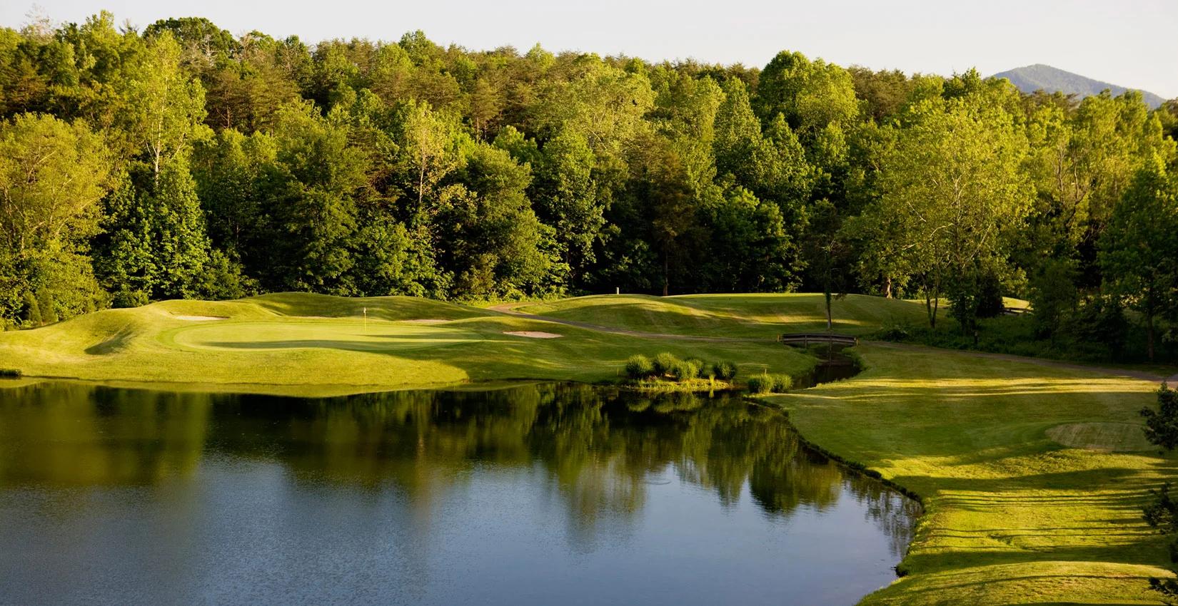 stoney-creek-golf-monocan.jpg