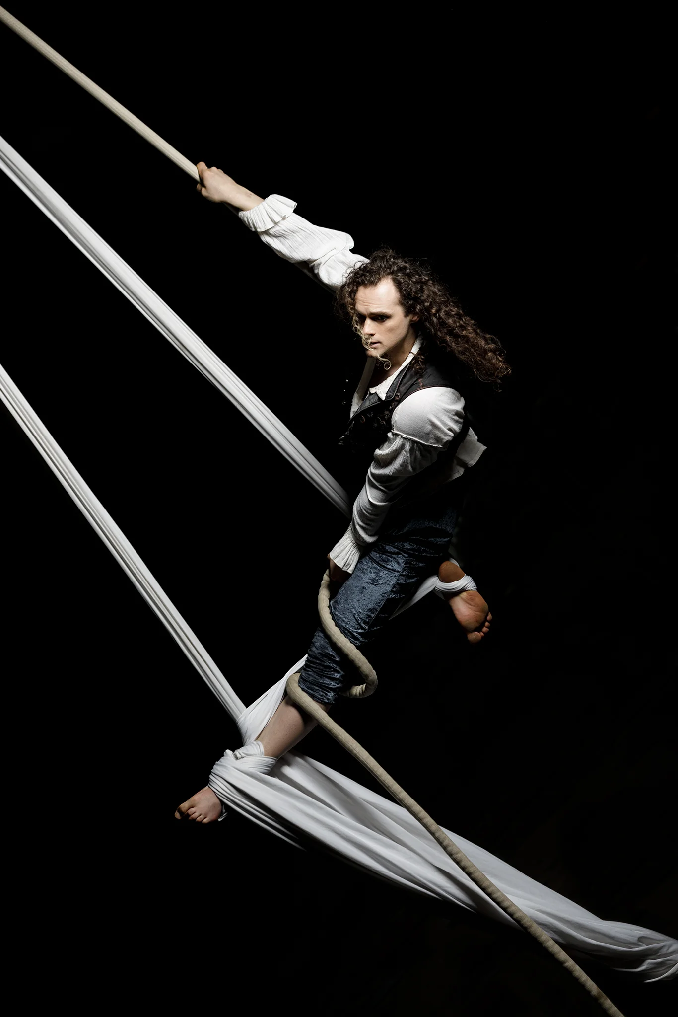 Cesario silksrope1_angled.jpg