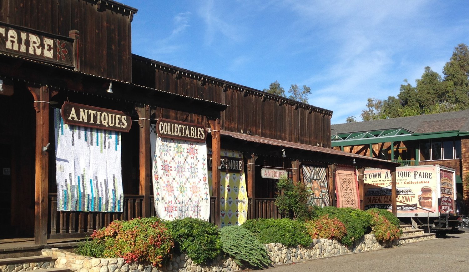 Old Town Temecula Outdoor Quilt show — Valley of the Mist Quilters Guild