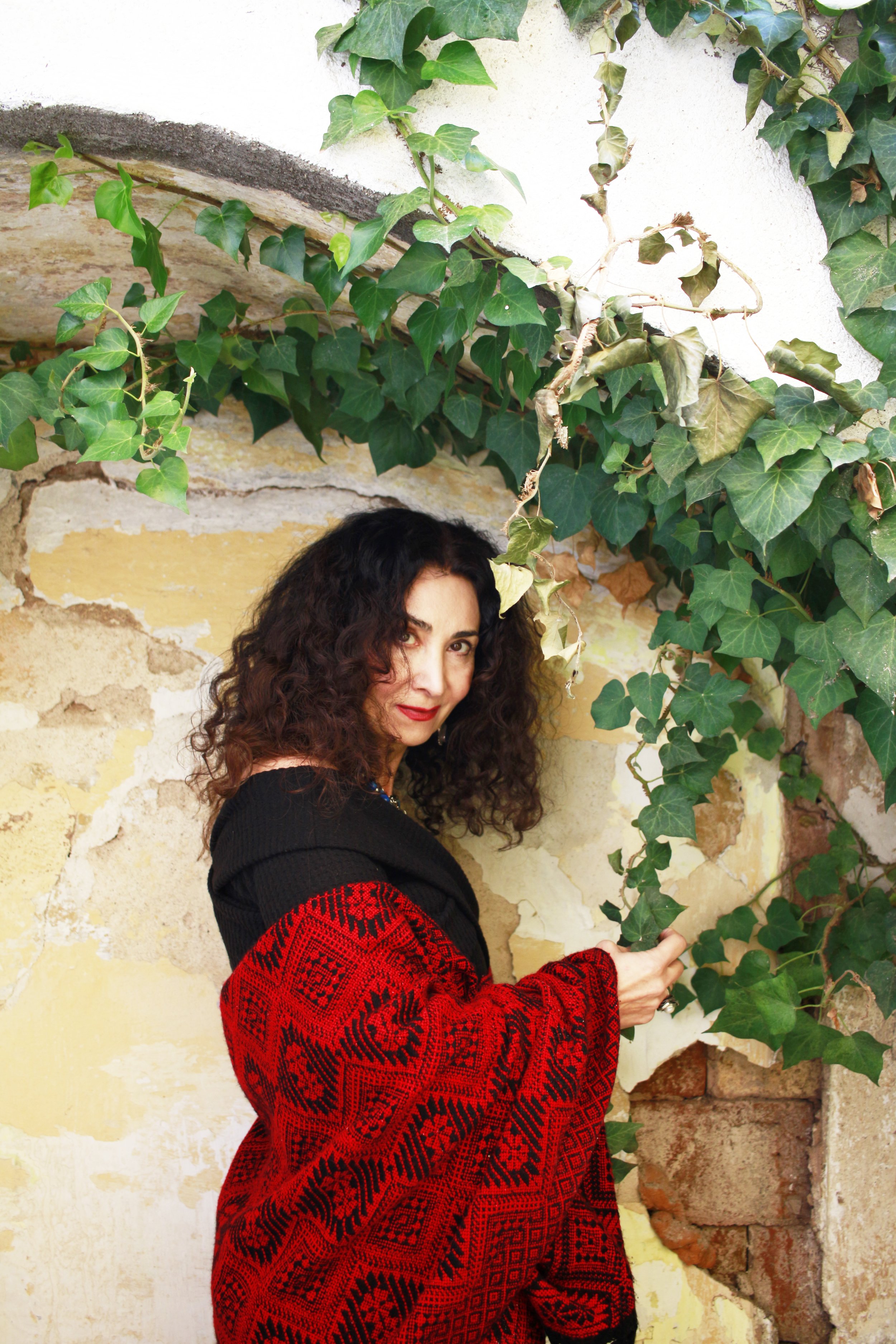 Sholeh Wolpe_photo by Miriam Reyes.jpg