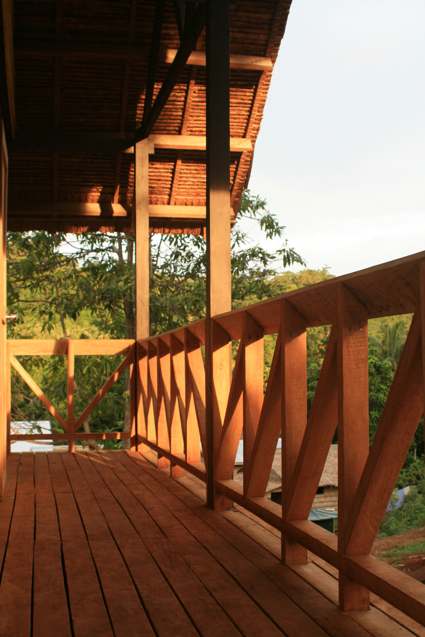 EAA_N17_by richard briggs.JPG