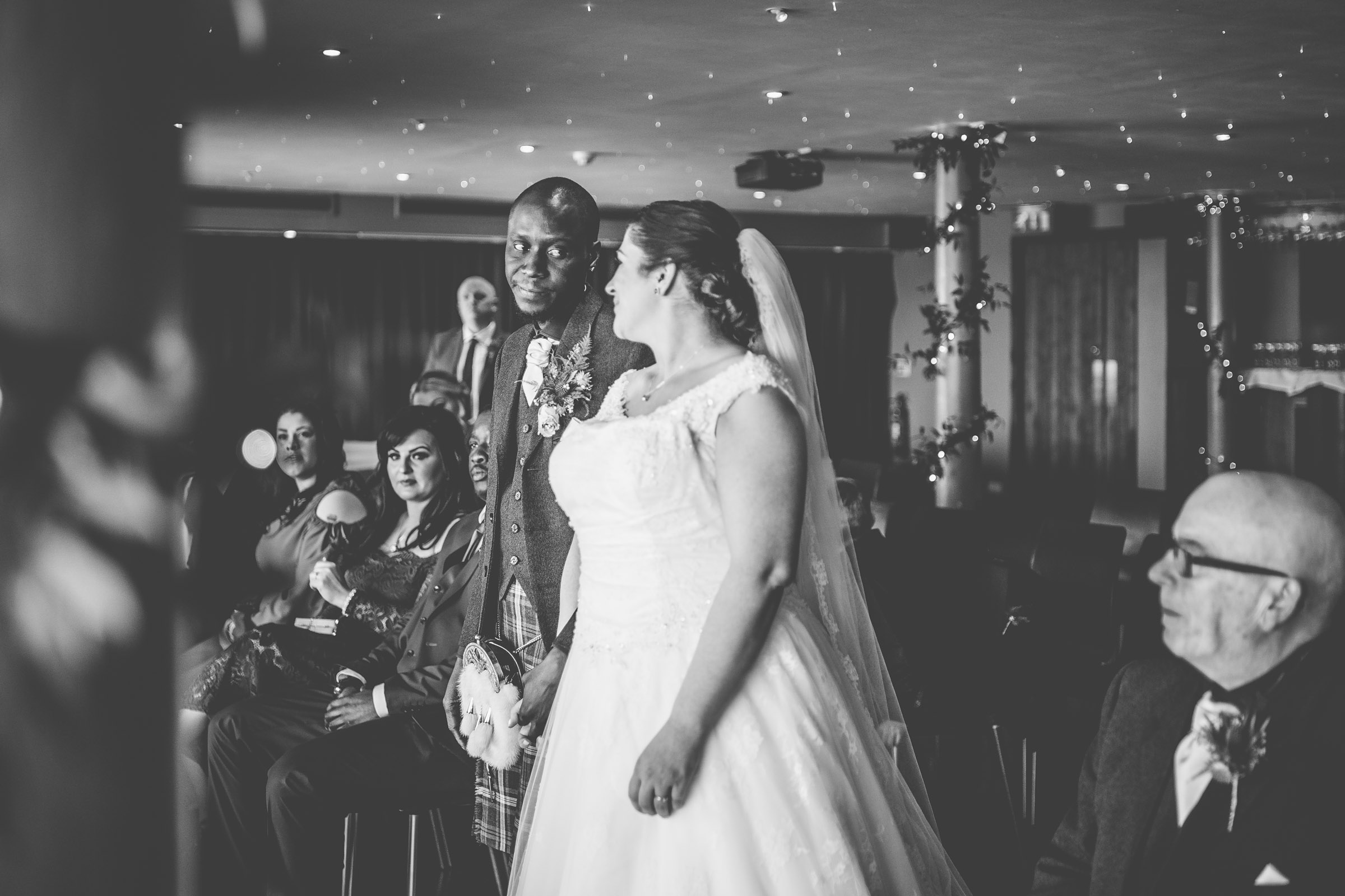 OROCCO-PIER-EDINBURGH-WEDDING-DEARLYPHOTOGRAPHY (12 of 41).jpg