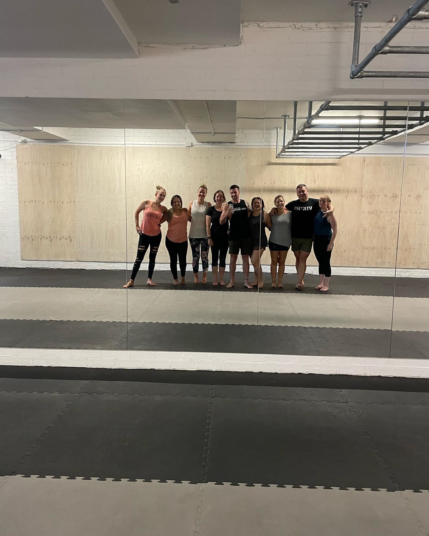 Community- 
Struggling to find friends to workout with? 
.
.
Come in and try a class with our members. You won&rsquo;t have to look for a workout mate again 🧘
.
.
You&rsquo;ll have plenty in your class! 
.
.
#movment#training#buddyworkouts#groupclas